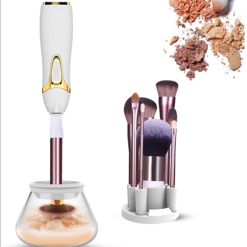 Makeup brush cleaner